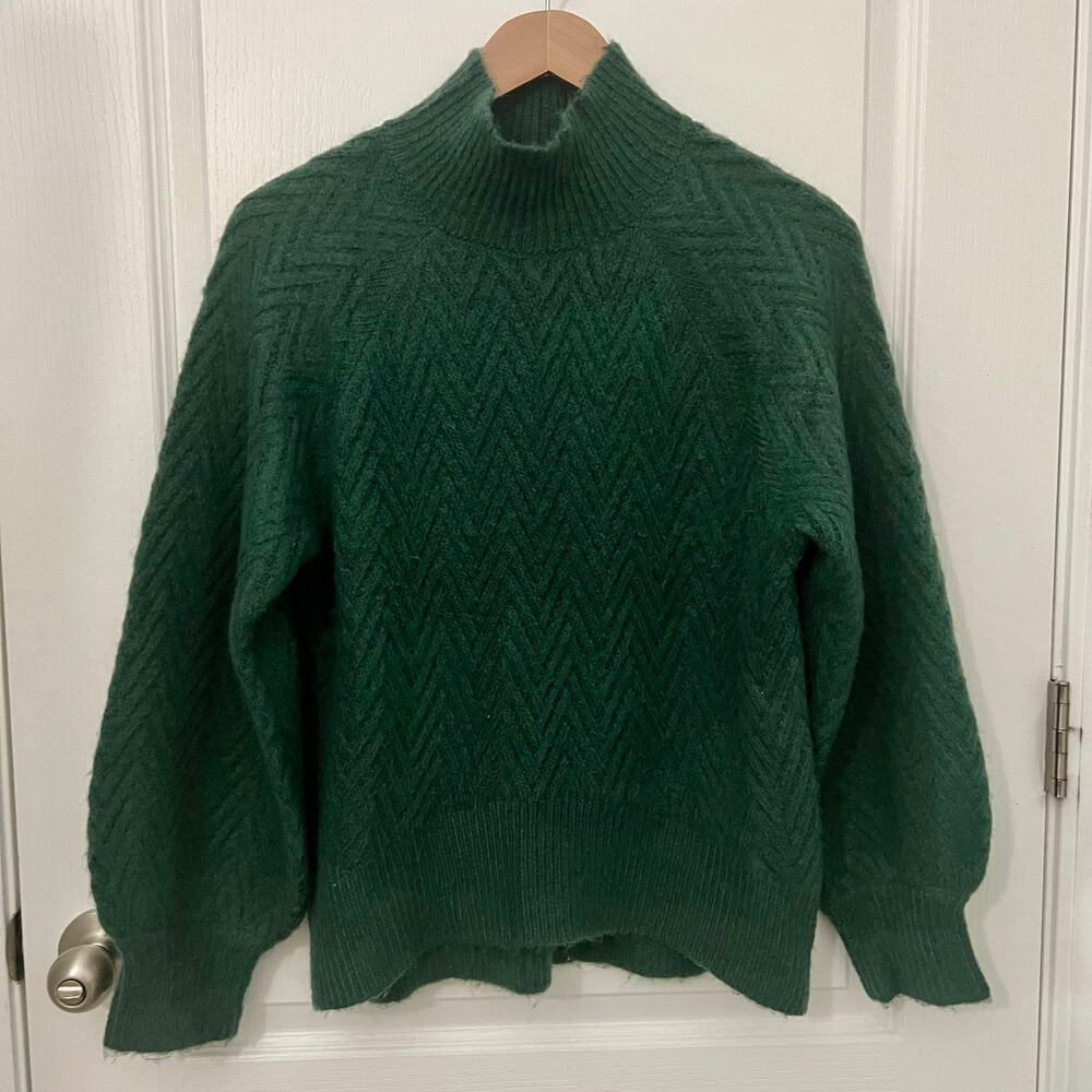 Abercrombie & Fitch Mockneck Turtleneck Chevron Sweater | Dark Green | Small S